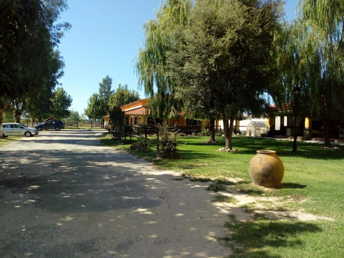 La Posada Hipica Rosalejo  المظهر الخارجي الصورة